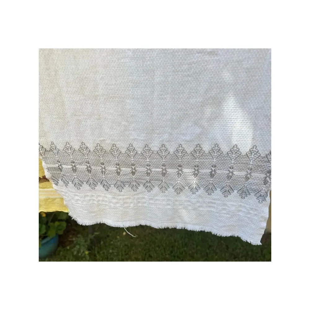 Lot of 3 Vintage Embroidered Linen Tea Towels Crisp Weighty 16x28- Cottagecore